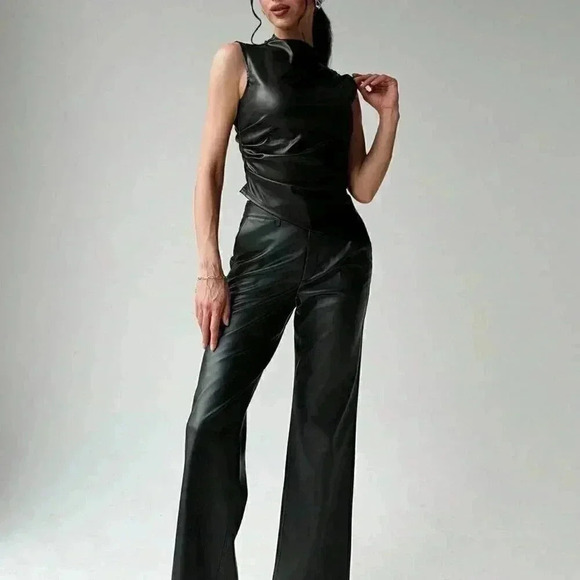 Black Sexy Women's Elegant Vintage Motorcycle Asymmetric Pleated Waist Vest - Picture 4 of 5